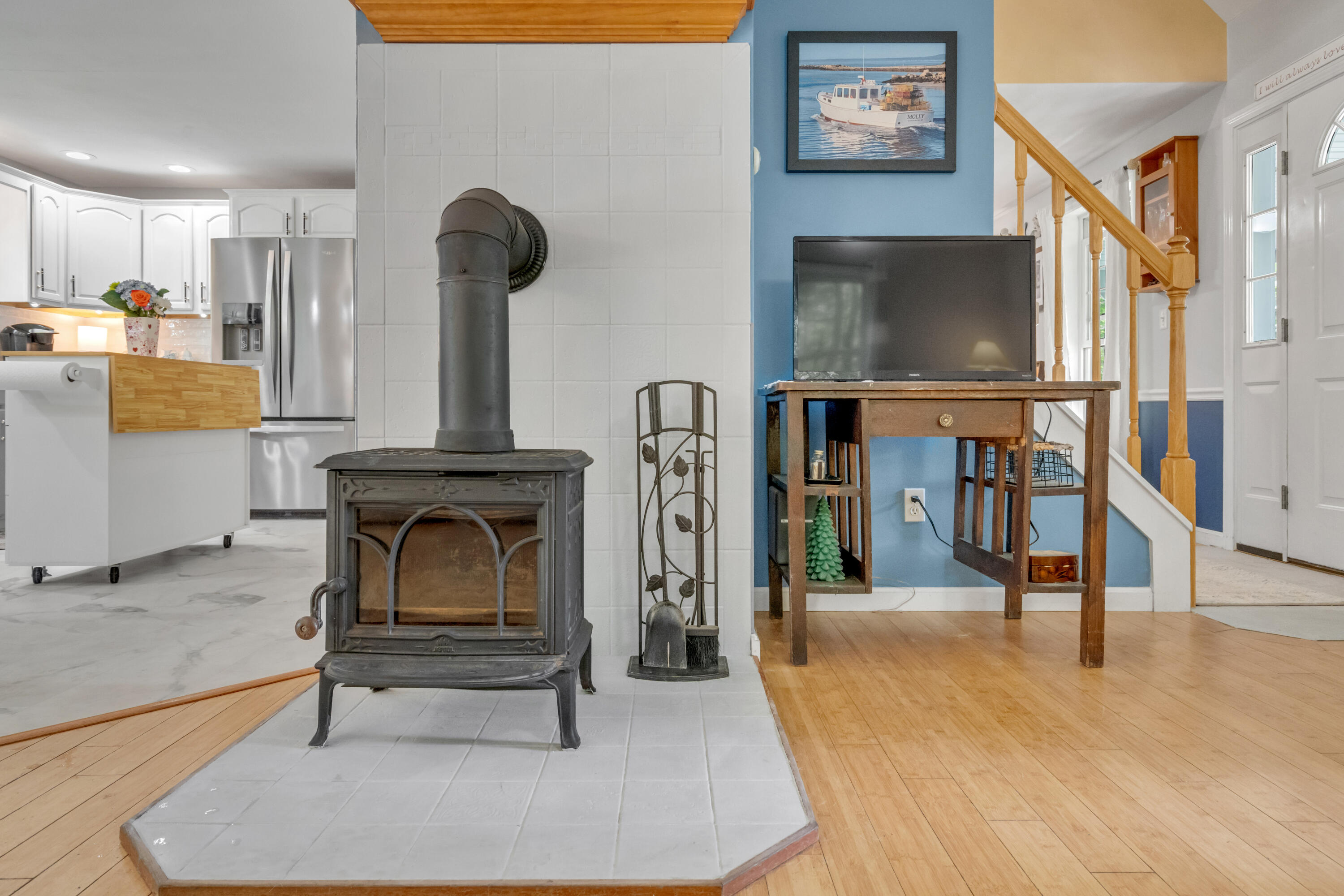 251 Poor Farm Road Lyman, ME 04002 - Photo 13 of 57 Jøtul Stove