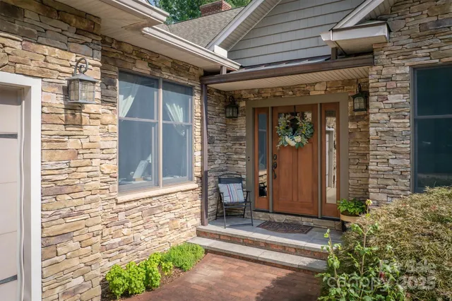 $2,599,000 | 1831 Sandy Cove Drive, Morganton, NC 28655