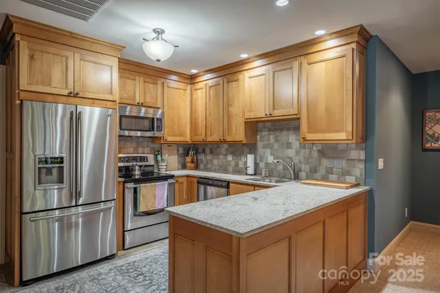 $2,599,000 | 1831 Sandy Cove Drive, Morganton, NC 28655