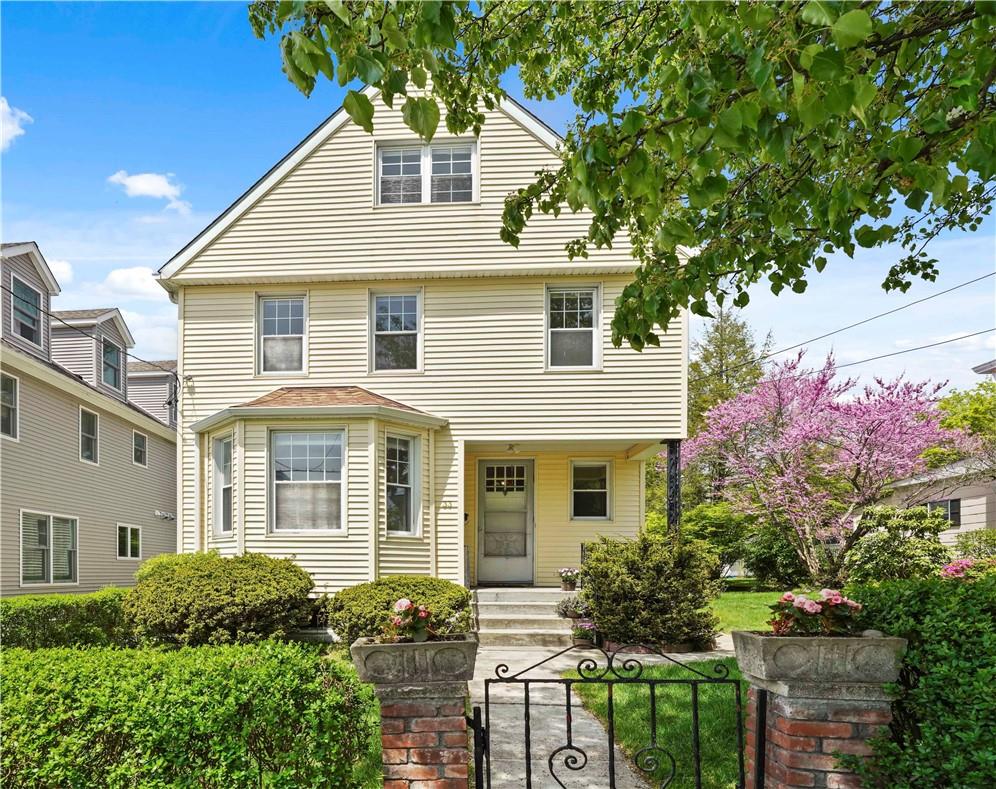 33 Maple Street Dobbs Ferry, NY 10522 - Photo 1 of 1 33 Maple St