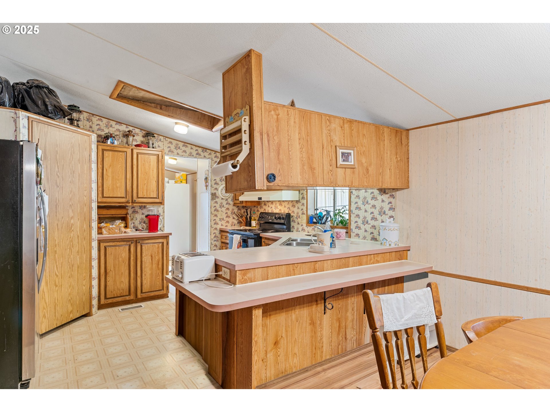 21807 South Schram Road Beavercreek, OR 97004 - Photo 11 of 32