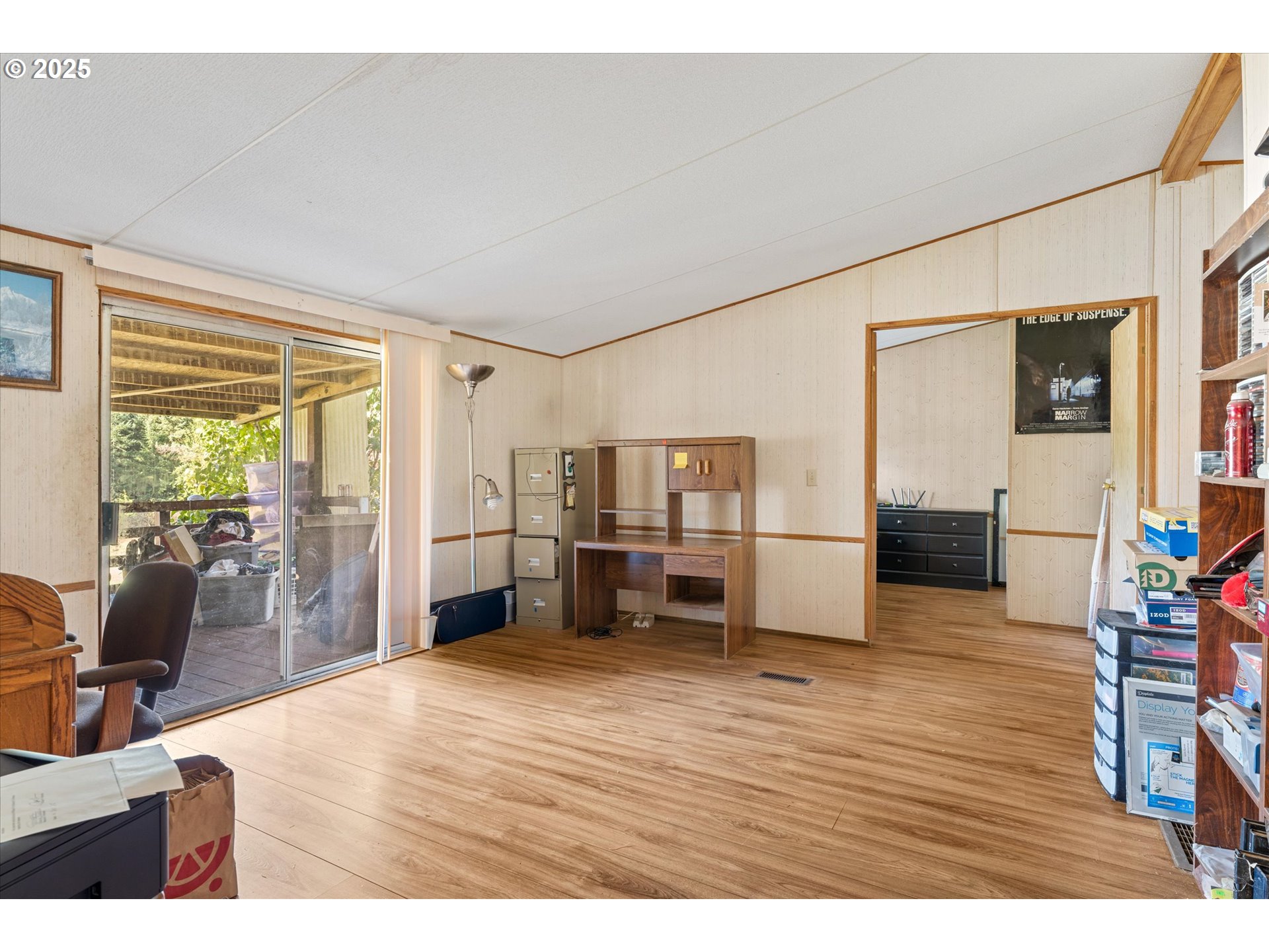 21807 South Schram Road Beavercreek, OR 97004 - Photo 14 of 32