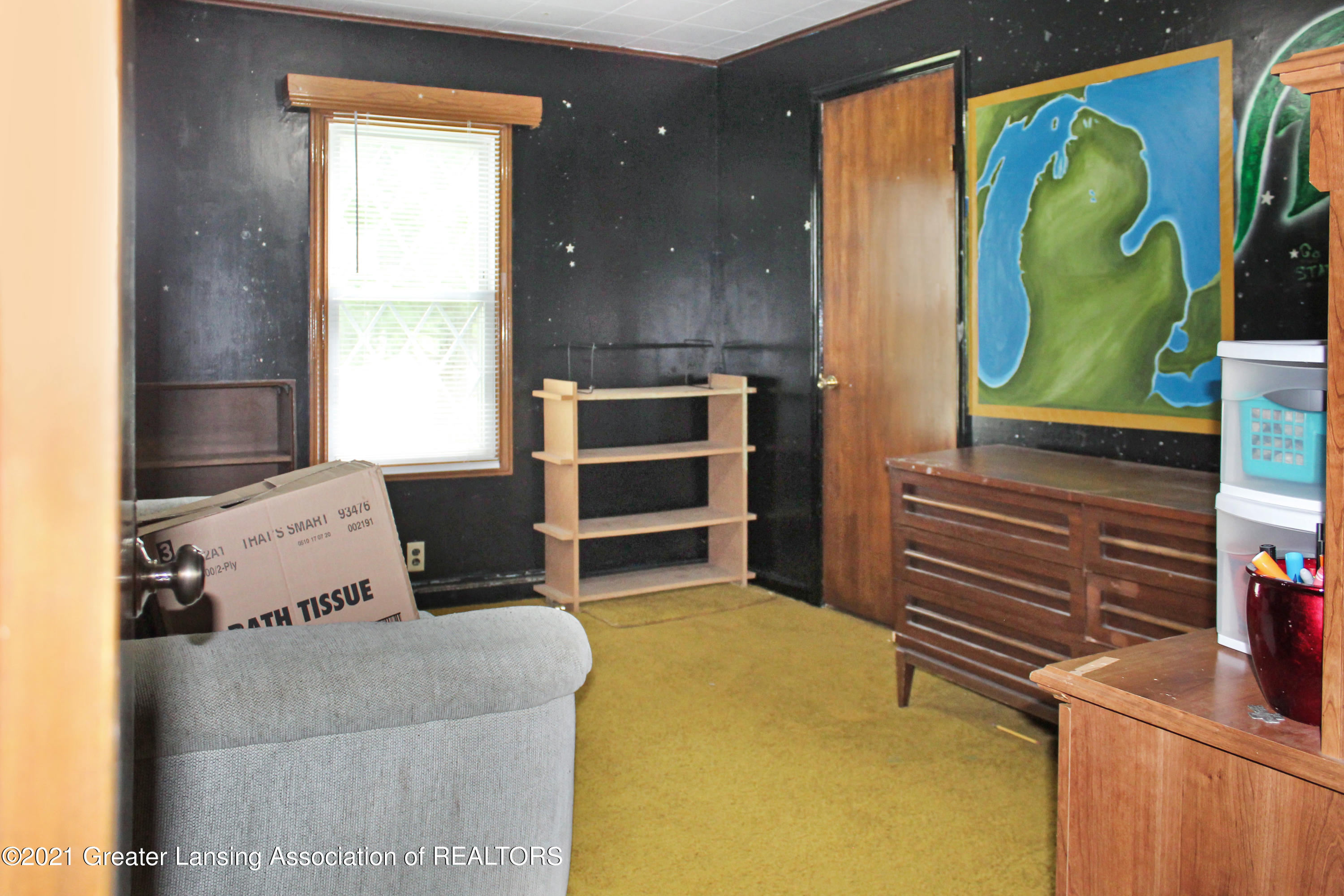 2220 West Jolly Road Lansing, MI 48911 - Photo 17 of 25 Bedroom 2