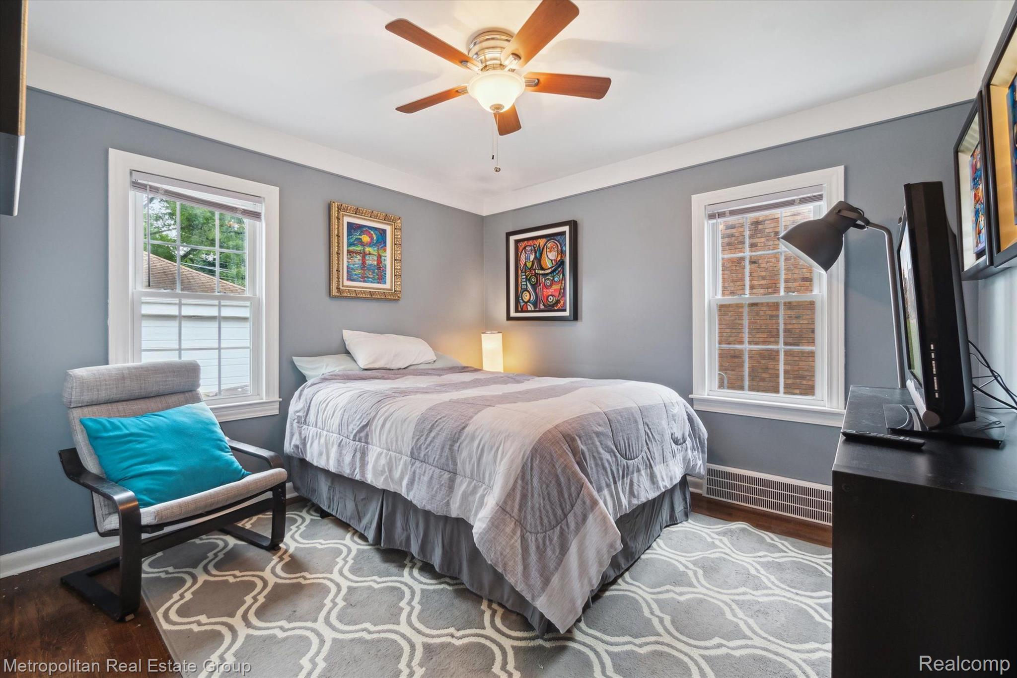 1833 Roslyn Road Grosse Pointe, MI 48236 - Photo 24 of 43 Gallery Image 24