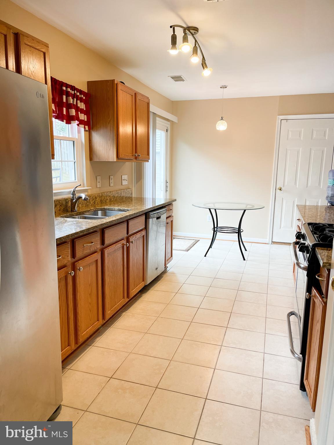 3278 Mountain Laurel Loop Dumfries, VA 22026 - Photo 11 of 26