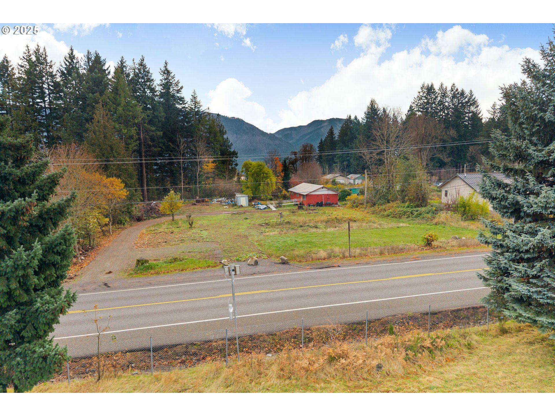 564 Hot Springs Avenue Carson, WA 98610 - Photo 9 of 27 a view of swimming pool