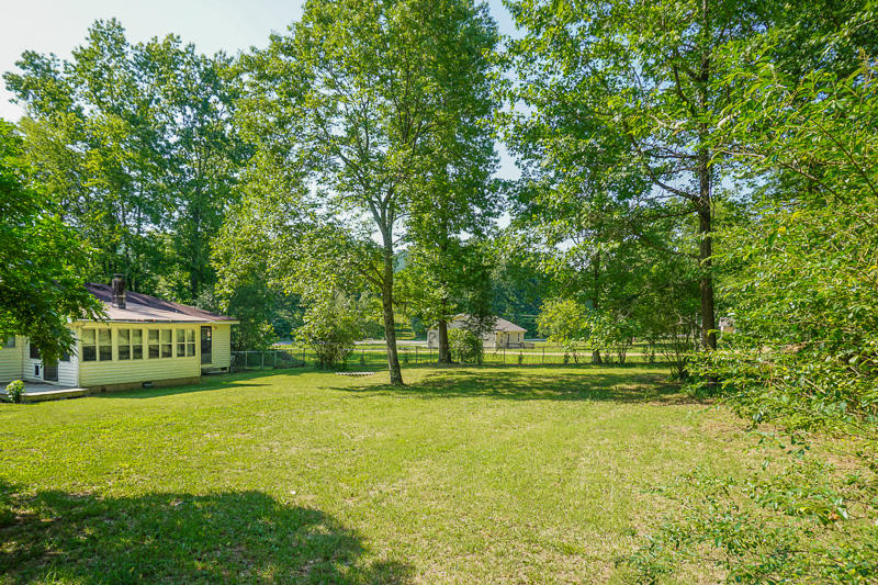 428 Dry Valley Road Rossville, GA 30741 - Photo 24 of 28 Large Back Yard View