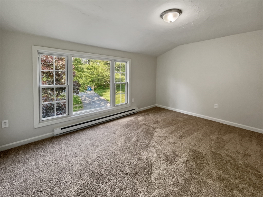 15 Cannongate Road, Unit 48 Tyngsborough, MA 01879 - Photo 5 of 25
