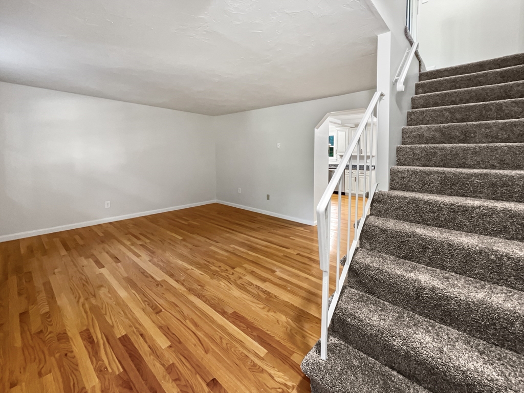 15 Cannongate Road, Unit 48 Tyngsborough, MA 01879 - Photo 9 of 25