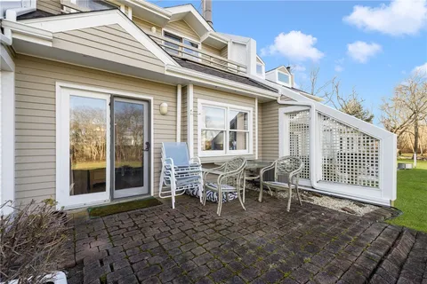 $435,000 | 53 Lawton Brook Lane, Portsmouth, RI 02871