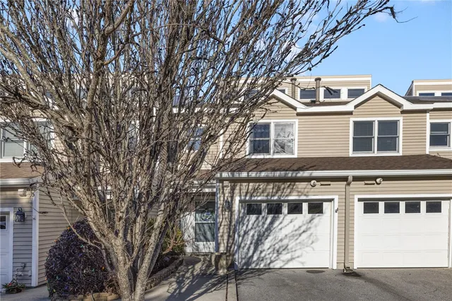 $435,000 | 53 Lawton Brook Lane, Portsmouth, RI 02871