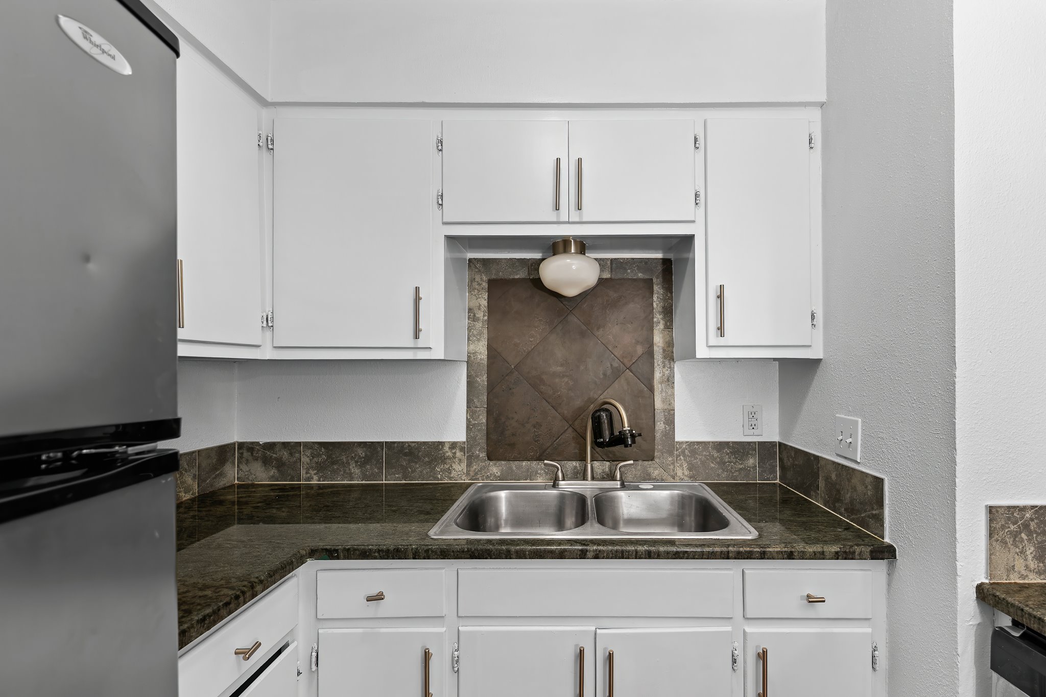 1405 Hartford Road, Unit 106 Austin, TX 78703 - Photo 16 of 30