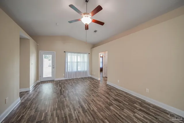 $1,900 | 552 Edith Lane, Pensacola, FL 32534