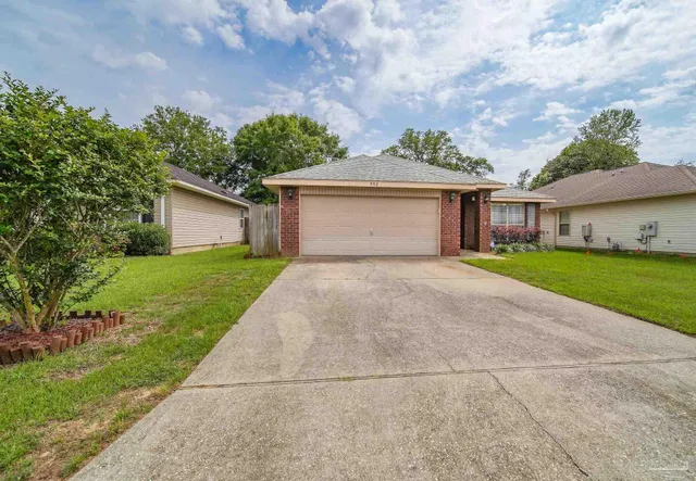 $1,900 | 552 Edith Lane, Pensacola, FL 32534