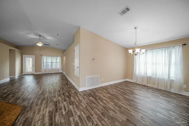 $1,900 | 552 Edith Lane, Pensacola, FL 32534