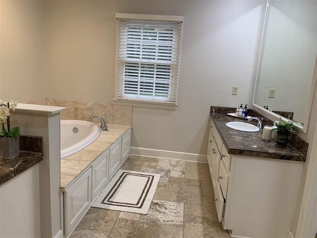 159 Devon Way Memphis, TN 38111 - Photo 14 of 24 Gallery Image 14
