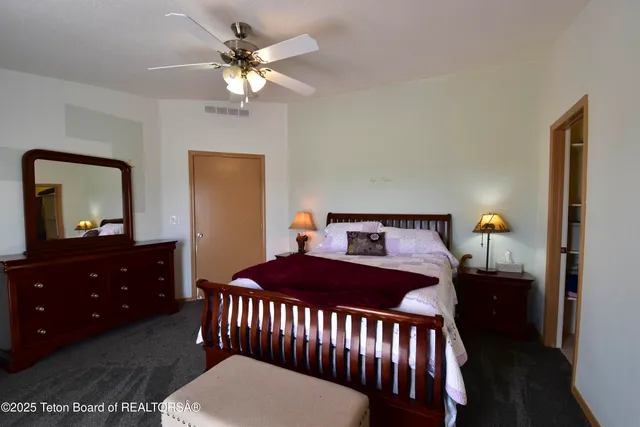 $699,000 | 111 Looney Lane, Pinedale, WY 82941