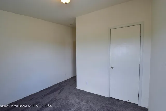 $699,000 | 111 Looney Lane, Pinedale, WY 82941