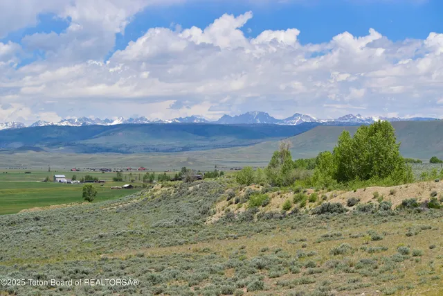 $699,000 | 111 Looney Lane, Pinedale, WY 82941