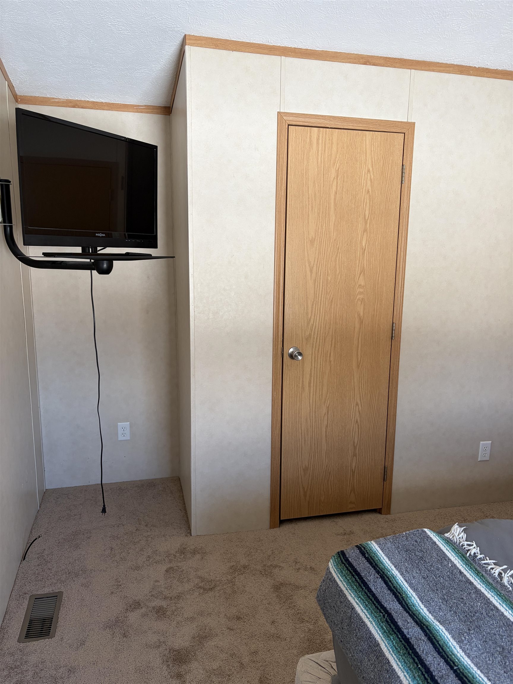 64 County Road Springfield, VT 05150 - Photo 30 of 36