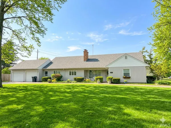 $249,900 | 2500 West Norwood Drive, Muncie, IN 47304