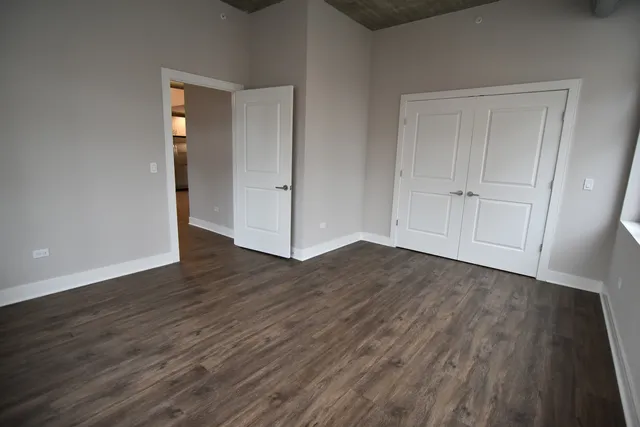 $4,275 | 3833 North Broadway, Unit 722, Chicago, IL 60613