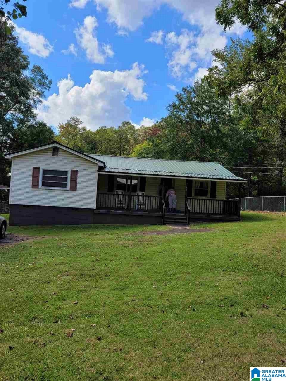 760 18th Street Calera, AL 35040 - Photo 2 of 26