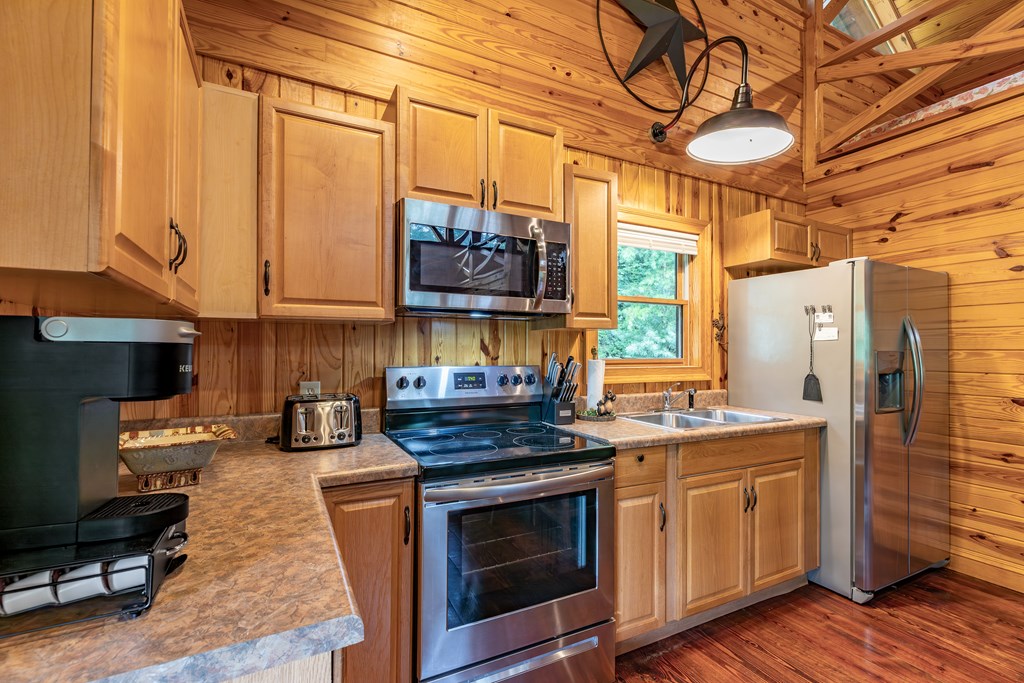 1450 Ritchie Creek Road Blue Ridge, GA 30513 - Photo 19 of 57