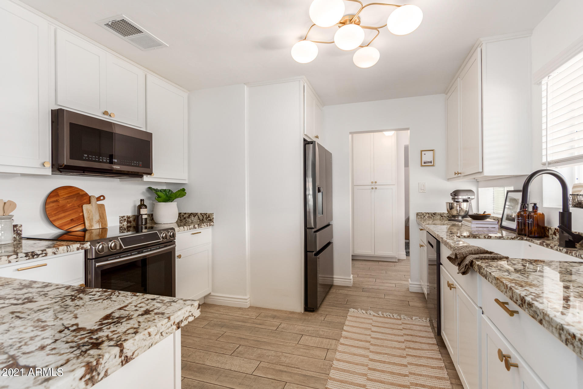 1931 East Bethany Home Road Phoenix, AZ 85016 - Photo 11 of 41 10 - Bethany