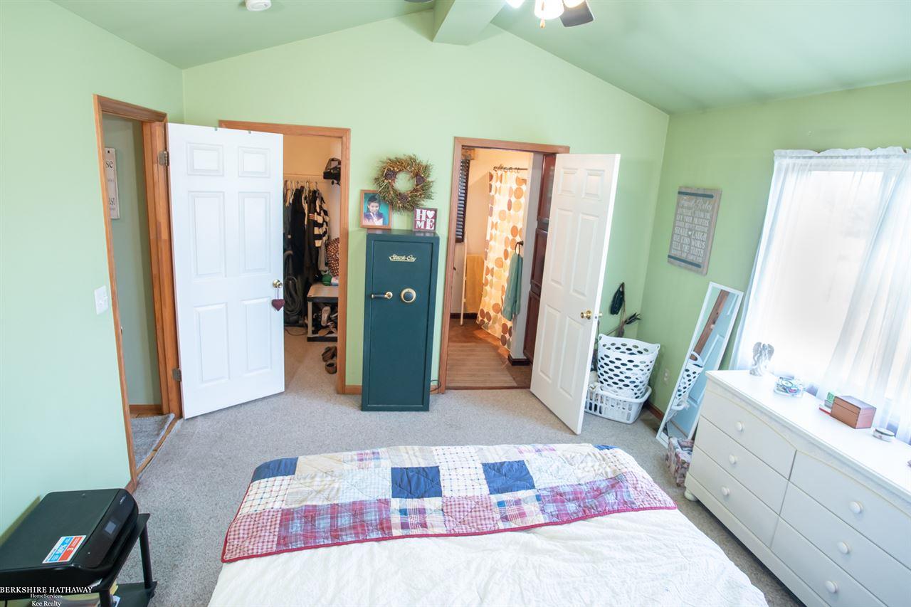 6533 Lyons Road Imlay City, MI 48444 - Photo 16 of 75 50008024-15.JPG