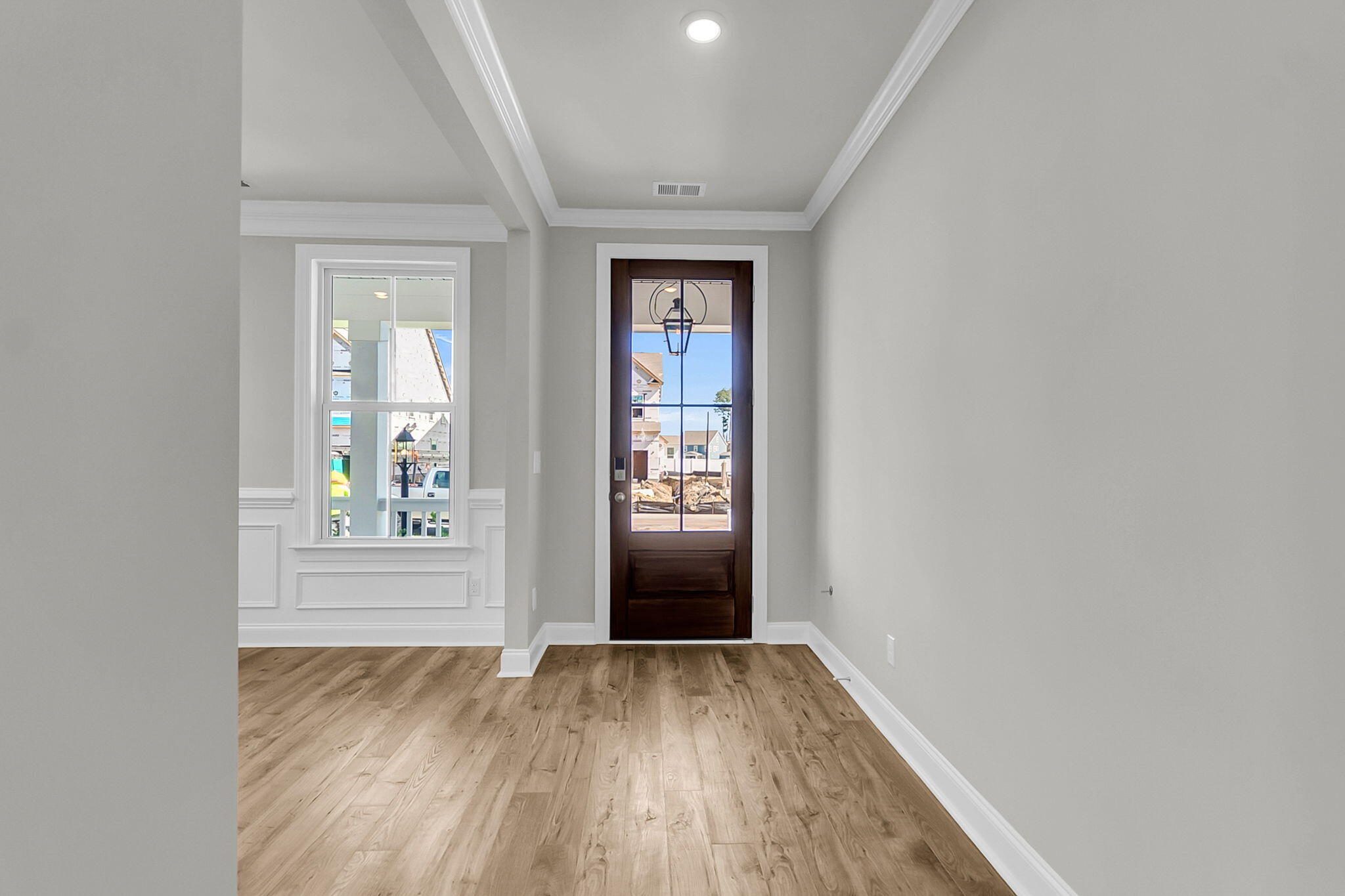 725 Maynard Lane Summerville, SC 29486 - Photo 6 of 52 CREM - 725 Maynard-11