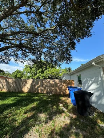 $3,200 | 6801 20th Street North, St. Petersburg, FL 33702
