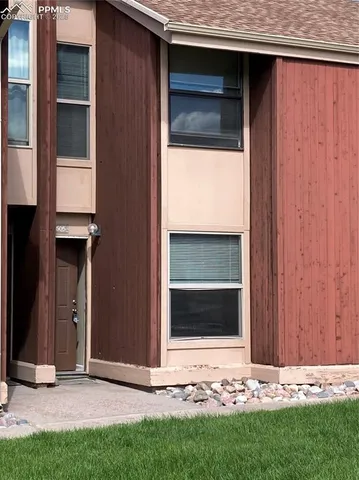 $209,000 | 4505 North Carefree Circle, Colorado Springs, CO 80917