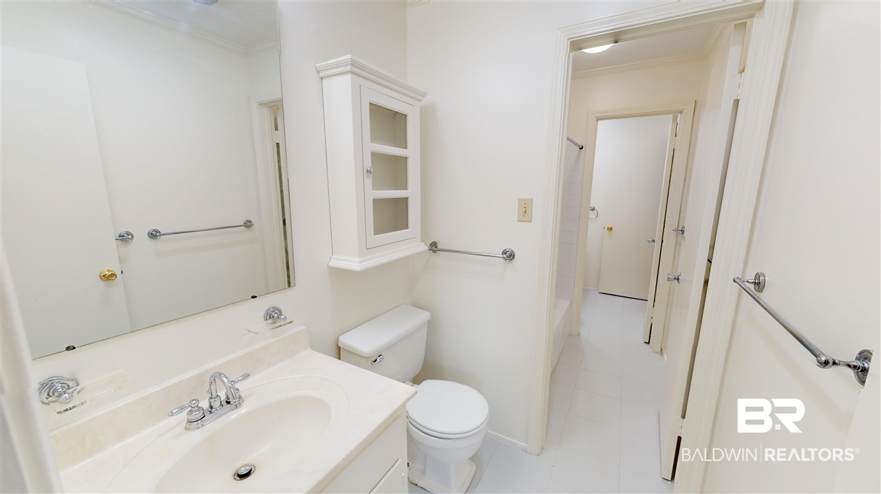 106 Du Rhu Drive, Unit 106E Mobile, AL 36608 - Photo 15 of 18