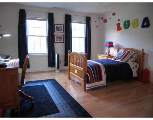 22 Squirrel Hill Road Acton, MA 01720 - Photo 9 of 13 Gallery Image 9