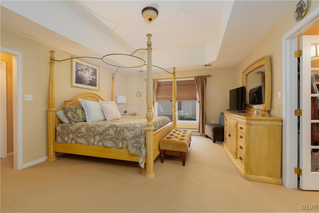 1618 Knollwood Road Bethlehem, PA 18015 - Photo 12 of 31 Master bedroom