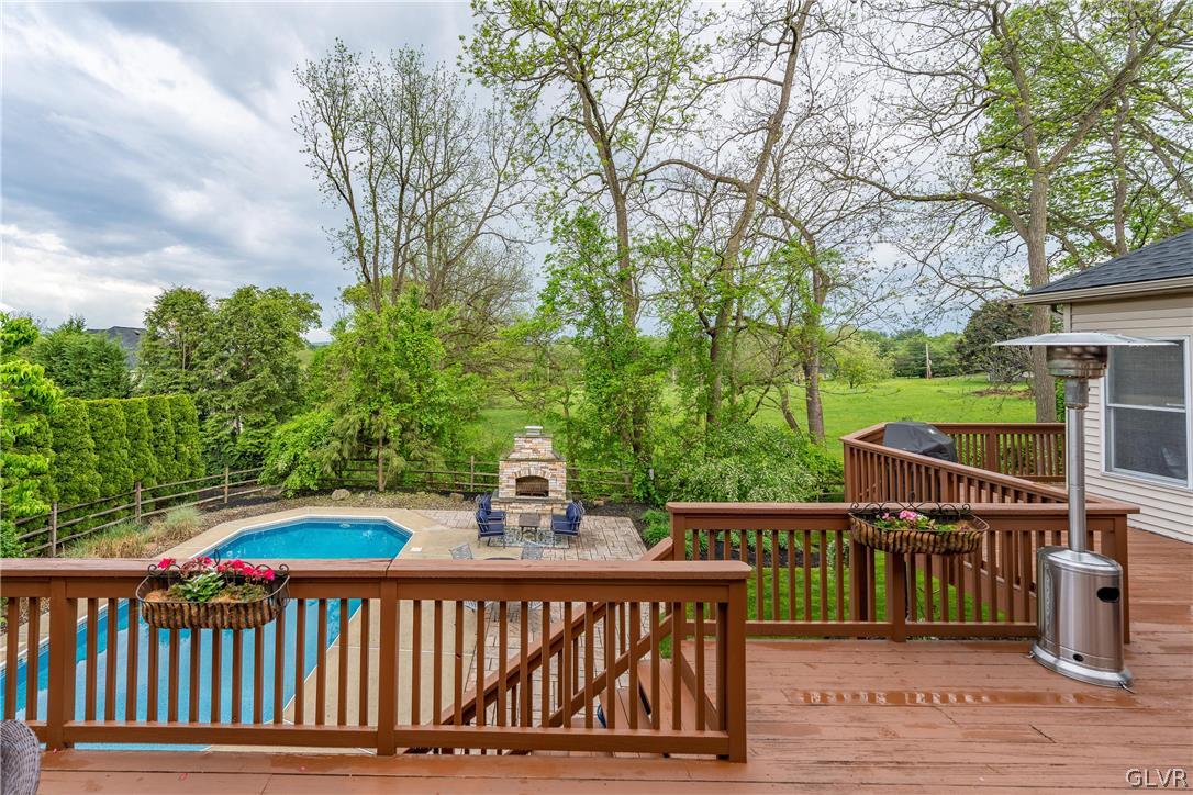 1618 Knollwood Road Bethlehem, PA 18015 - Photo 27 of 31 Deck w/pool