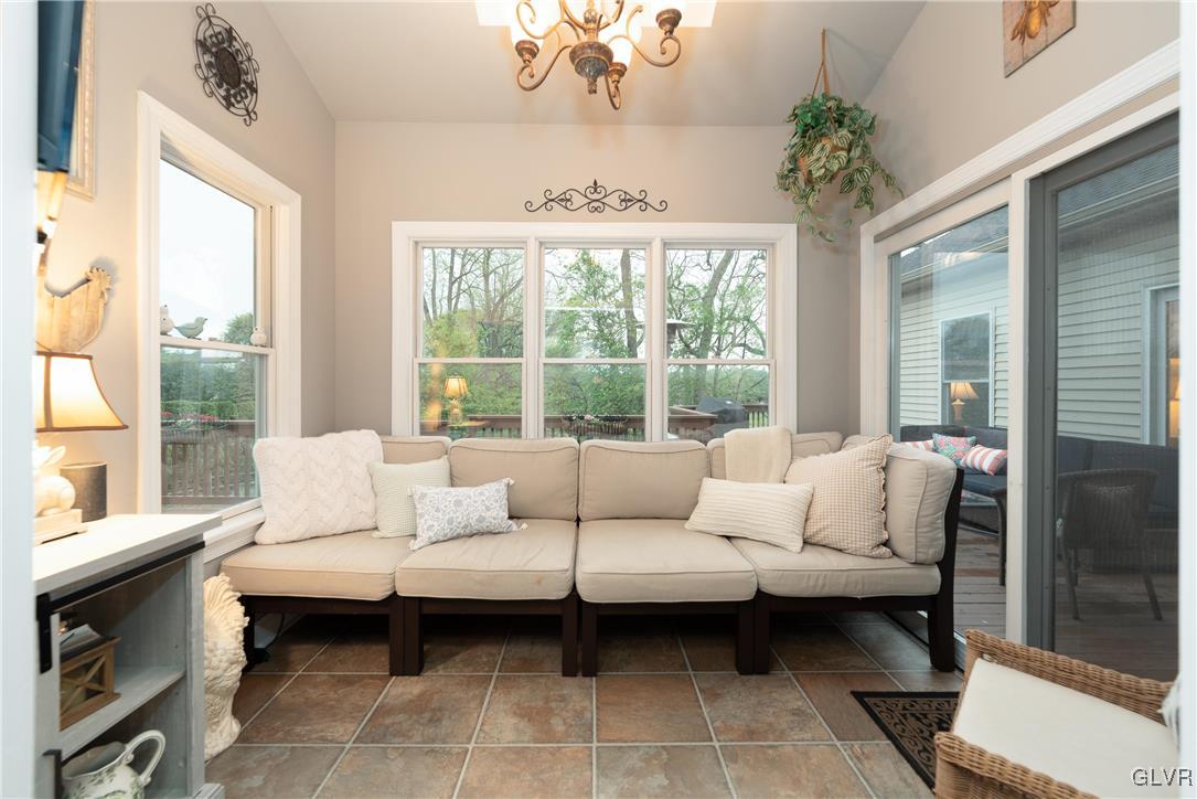1618 Knollwood Road Bethlehem, PA 18015 - Photo 6 of 31 Sunroom