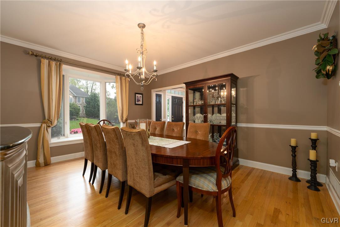 1618 Knollwood Road Bethlehem, PA 18015 - Photo 7 of 31 Dining Room