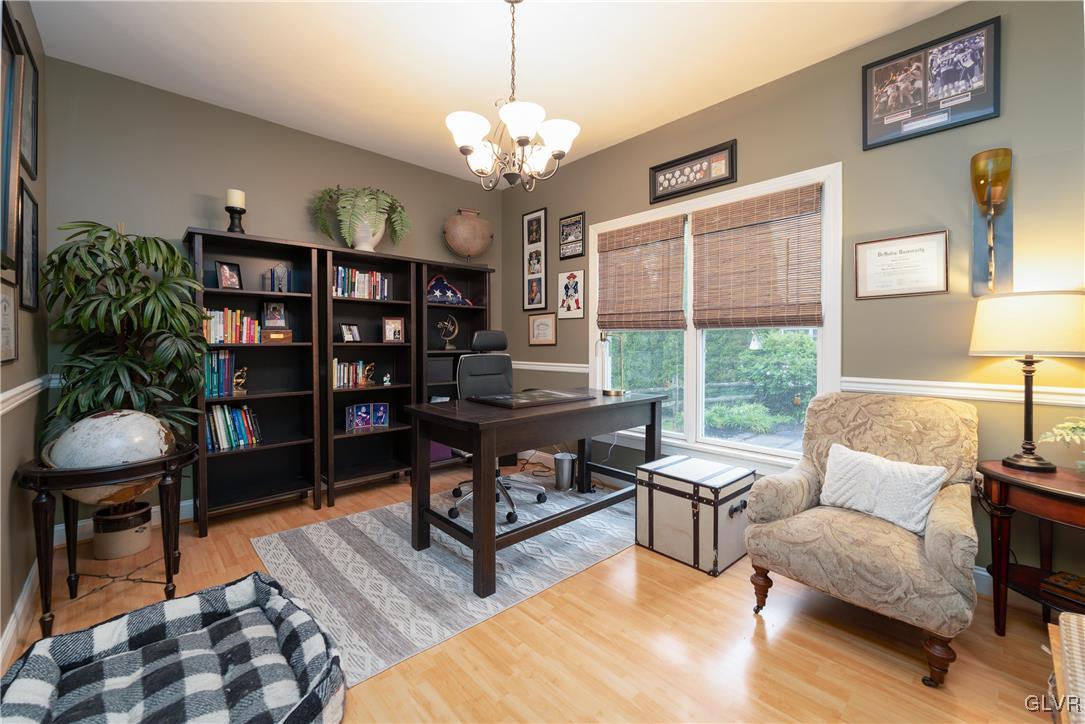 1618 Knollwood Road Bethlehem, PA 18015 - Photo 8 of 31 Office/study