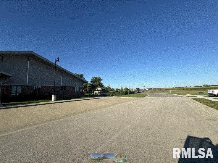 215 Lester Street Williamsville, IL 62693 - Photo 2 of 2