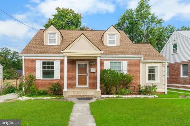 $530,000 | 5820 32nd Avenue, Hyattsville, MD 20782