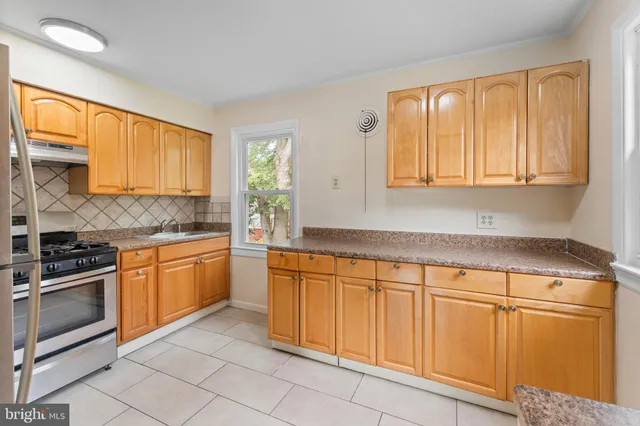 $530,000 | 5820 32nd Avenue, Hyattsville, MD 20782