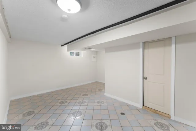 $530,000 | 5820 32nd Avenue, Hyattsville, MD 20782