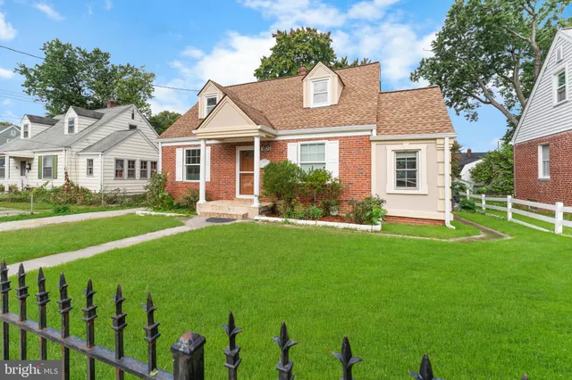 $530,000 | 5820 32nd Avenue, Hyattsville, MD 20782