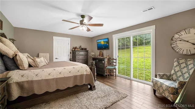 $595,000 | 660 Upper Prairie Hollow Road, Macks Creek, MO 65786