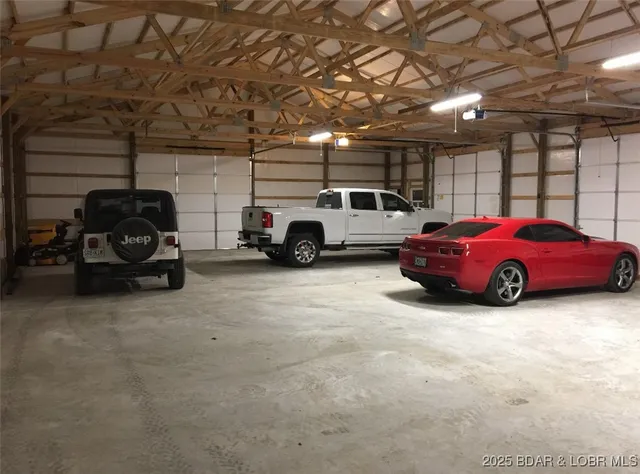 $595,000 | 660 Upper Prairie Hollow Road, Macks Creek, MO 65786