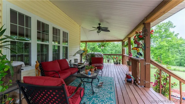 $595,000 | 660 Upper Prairie Hollow Road, Macks Creek, MO 65786