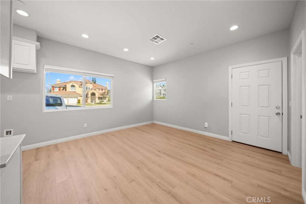 1240 San Cristobal Drive Riverside, CA 92506 - Photo 7 of 67