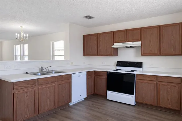 $1,695 | 2512 Mitchell Lane, Anna, TX 75409